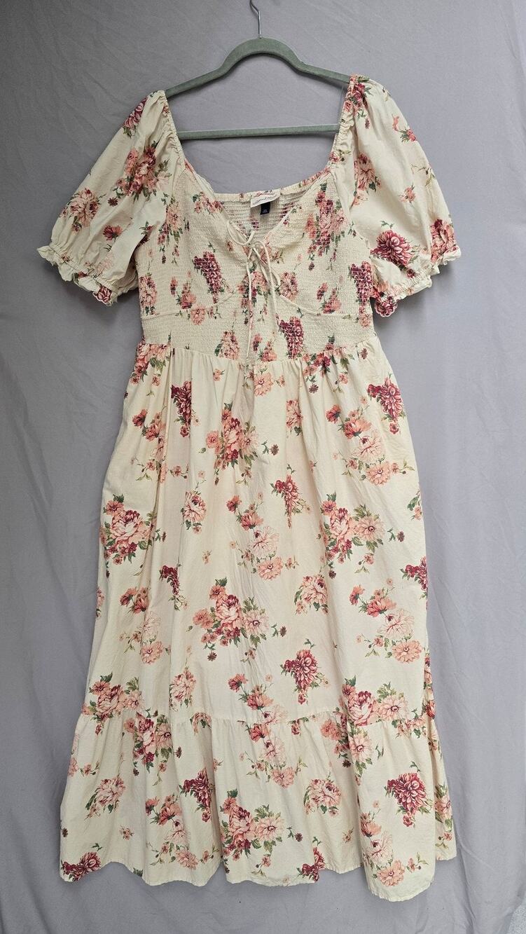 Universal Thread Dress Womens 2XL White Floral Square Puff Sleeve Midi Milkmaid